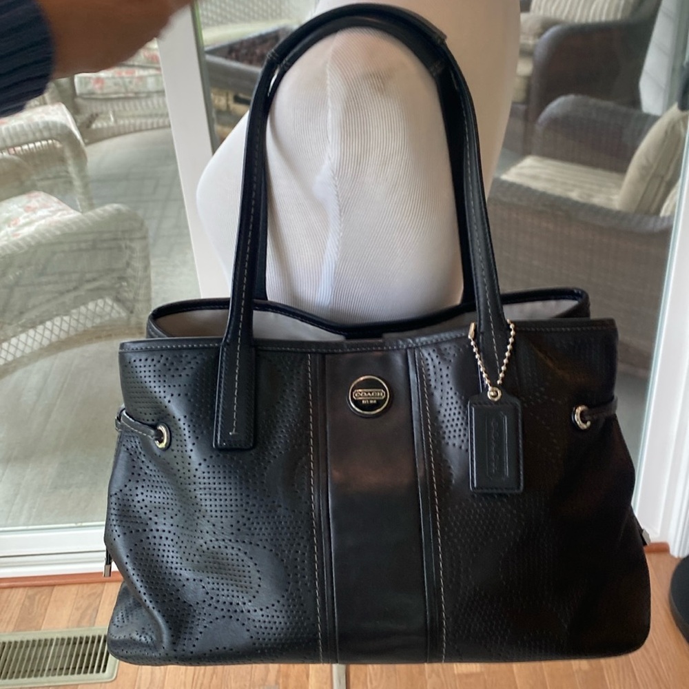 Coach 21938 Signature "C" Perforated Leather Handbag. - Picture 4 of 17